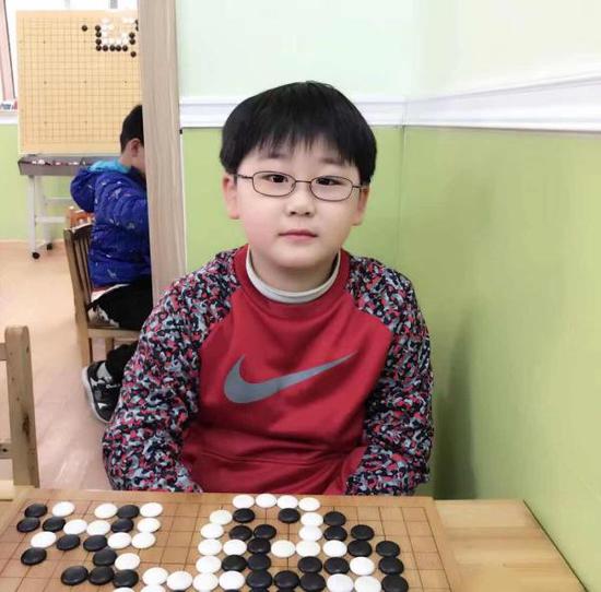 11歲小選手躋身《最強(qiáng)大腦》海選百?gòu)?qiáng)！