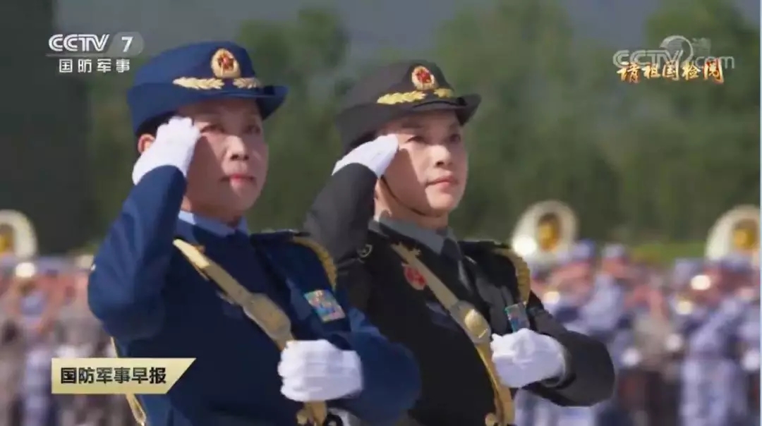 國慶大閱兵女將軍領(lǐng)隊(duì)，是她！